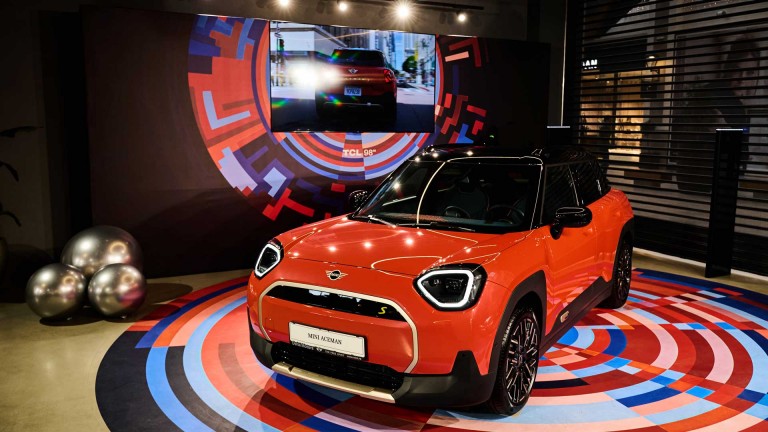 PREDSTAVLJEN NOVI, POTPUNO ELEKTRIČNI MINI COOPER