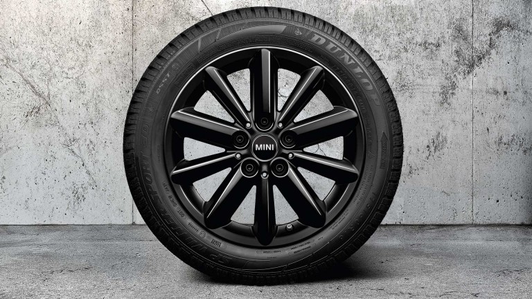 16-inčni Mini radial spoke točkovi - jet crne boje - 508