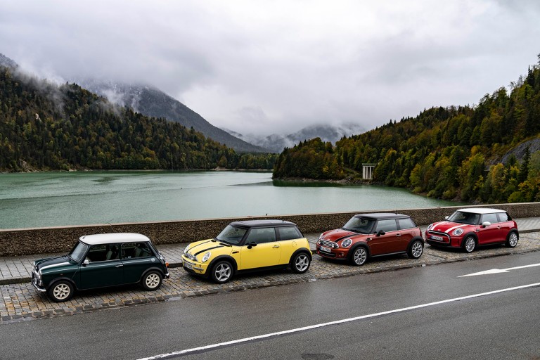 MINI Cooper – sinonim za zabavnu vožnju više od 60 godina.