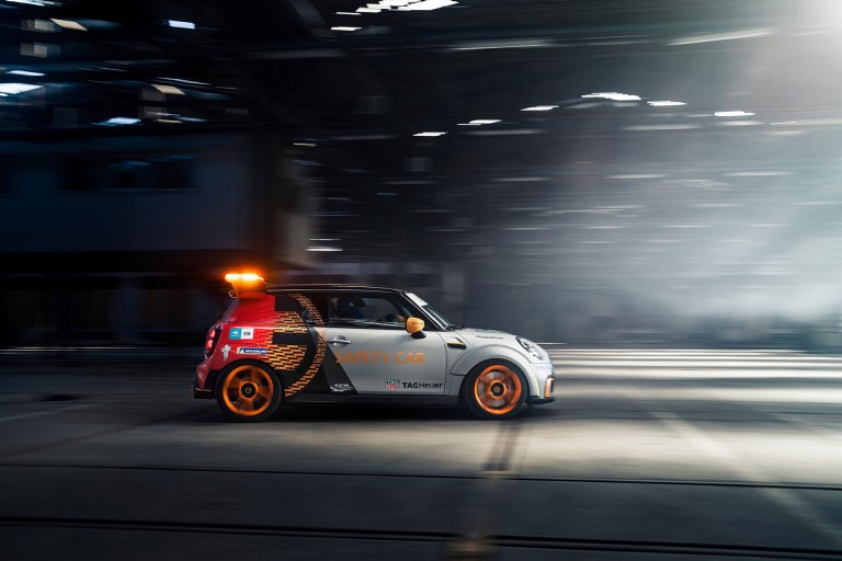 MINI ELECTRIC