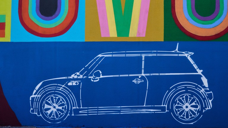 MINI X TKV: BIG LOVE mural u Gastrošoru