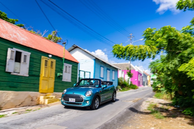 MINI Cabrio - Karibi gradska vožnja