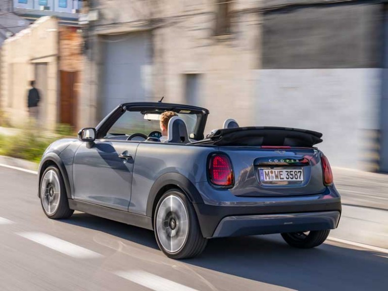 MINI CABRIO SRBIJA 