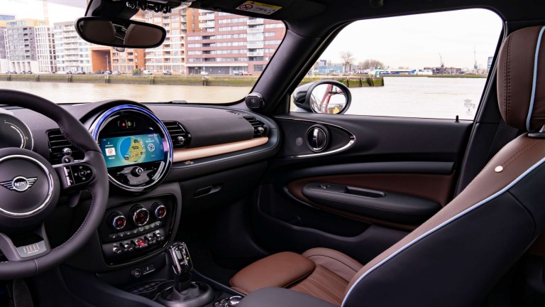 MINI Clubman Final Edicija - galerija - mozaik - unutrašnjost