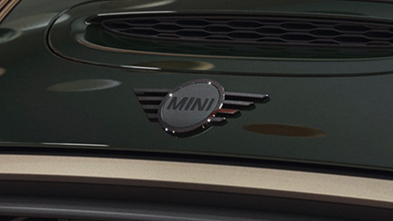 MINI Hatch sa 3-vrata – spoljašnjost – naglasci u piano crnom dizajnu