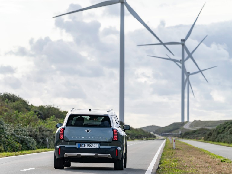 MINI Elektromobilnost - ušteda - poreske olakšice