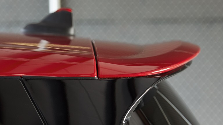 MINI John Cooper Works Clubman – zadnji spoiler – crveni