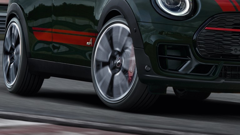 MINI John Cooper Works Clubman – izgled spreda – trkačka staza