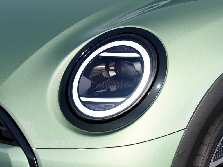 MINI Cooper sa 3 vrata - spoljašnjost - svetlosni potpisi