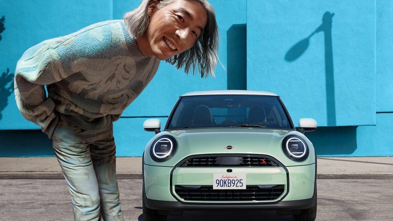 Mini Cooper sa 3 vrata - Finansijske usluge - pregled - tizer za lizing