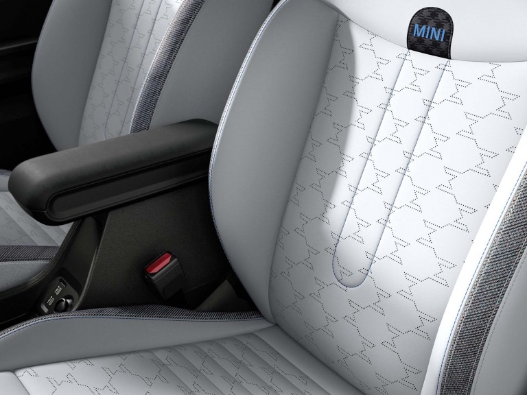 MINI Cooper sa 3 vrata  - unutrašnjost - sedišta