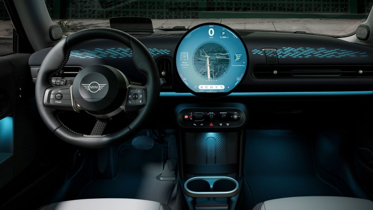 MINI Cooper sa 3 vrata - unutrašnjost - galerija experience režima - volan