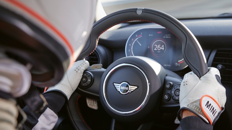 MINI John Cooper Works GP – volan – "walknappa" koža